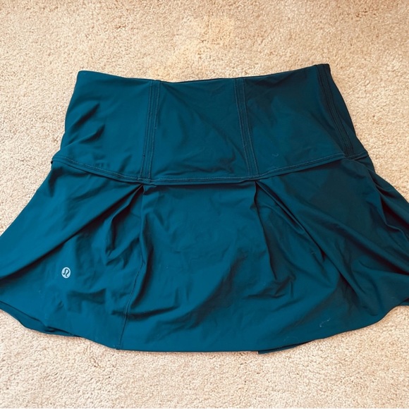 Lululemon Lost in Pace Tennis Skirt Size 4 - Picture 4 of 4